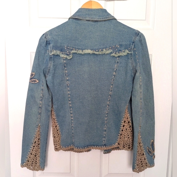 Vintage Bongo Womens (Small/3) Denim/Jean Jacket With Cream Crochet/Stitching - Picture 10 of 16